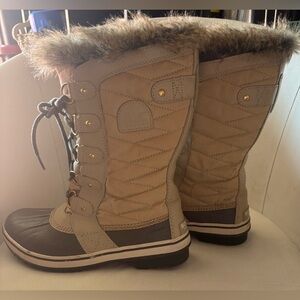 Women's Fur-Lined Sorels